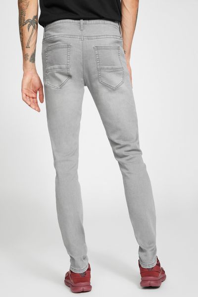 Jeans-basicos-GbyG-para-caballero-Guess