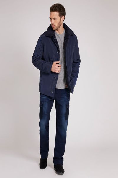 Resultado de búsqueda - Hombre en Hombre - Ropa - Chamarras y Chalecos Guess  | GUESS | Tienda en línea