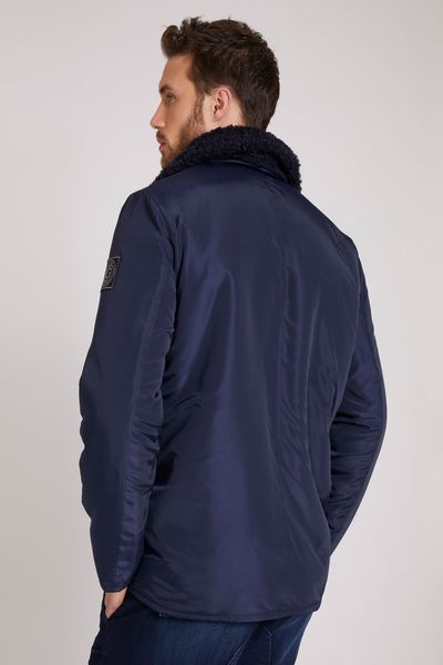 Resultado de búsqueda - Hombre en Hombre - Ropa - Chamarras y Chalecos Guess  | GUESS | Tienda en línea