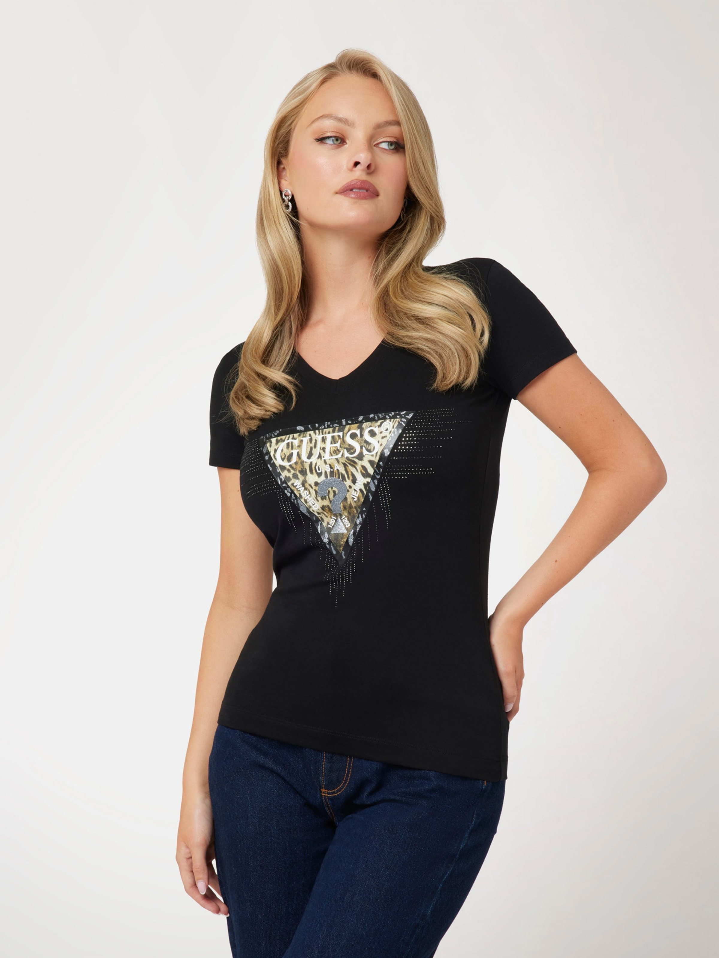 Telier Playera Guess Triangle de Guess